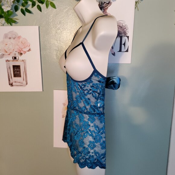 One-Piece Embroidered Floral Lace Lingerie Bow Open Crotch Bodysuit - Picture 3 of 5